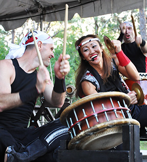 Fushu-Daiko-Oshogatsu-2013_DSC_0599-300x330-web